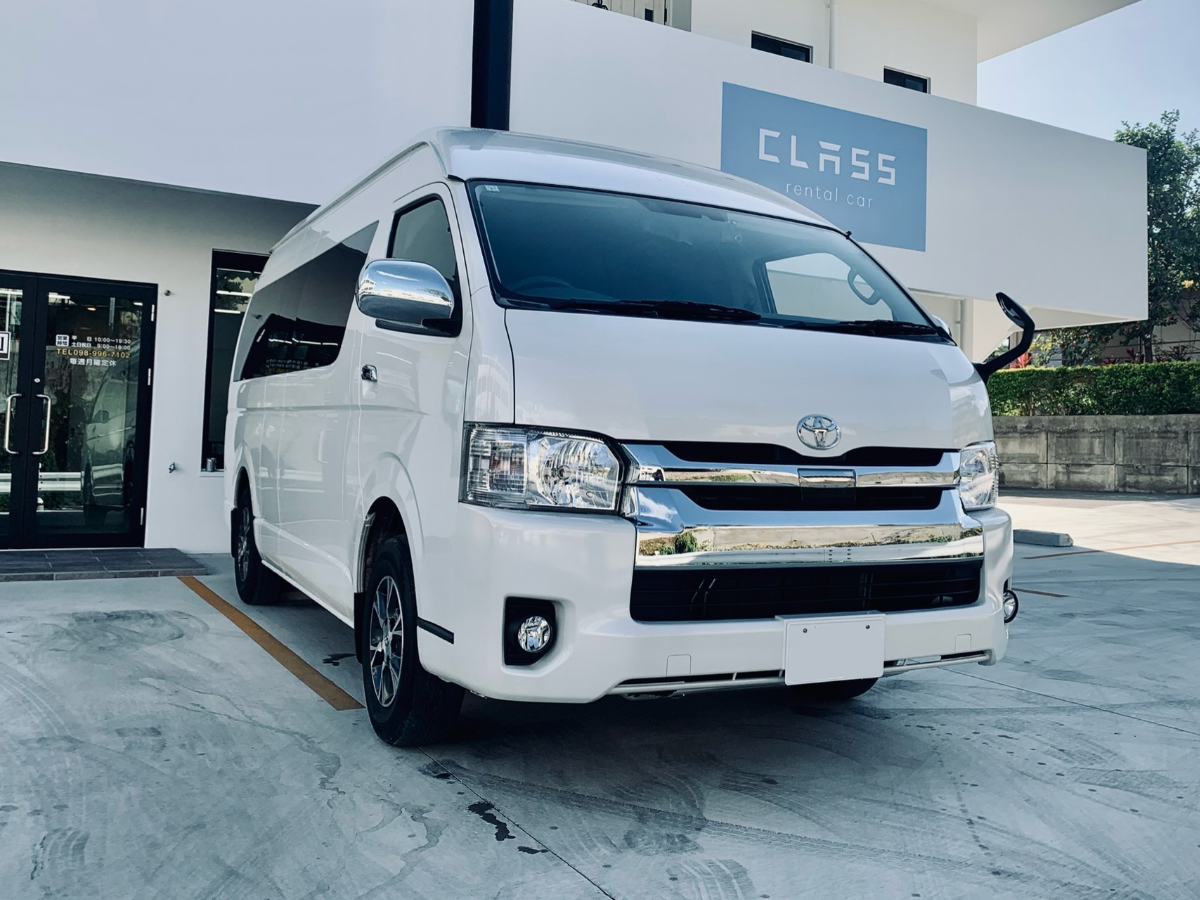 ハイエース 沖縄レンタカー 大人数 荷物多め